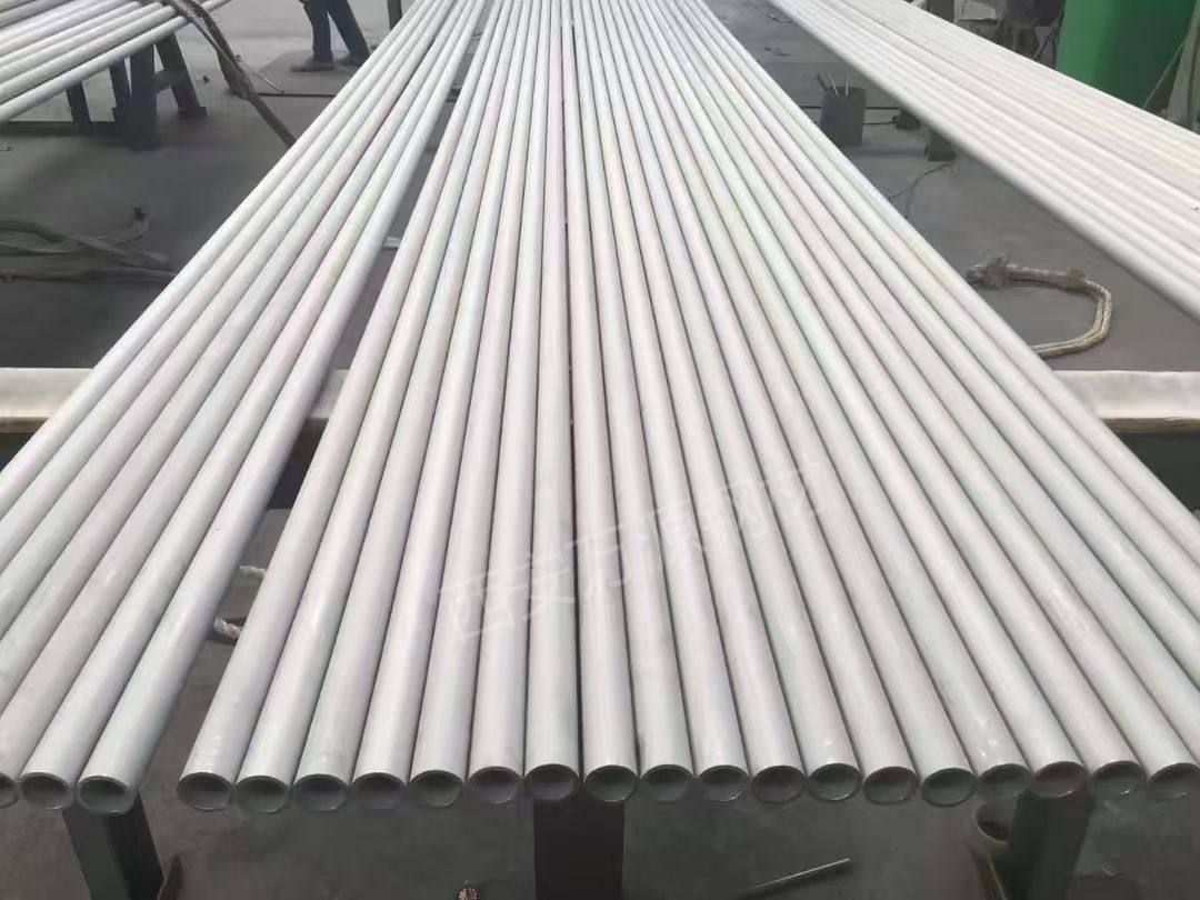 关于304不锈钢无缝钢管它的用途及优势你了解多少？一起来看看吧